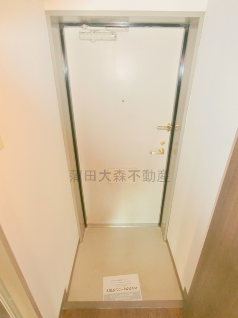 クレッセント田園調布の玄関