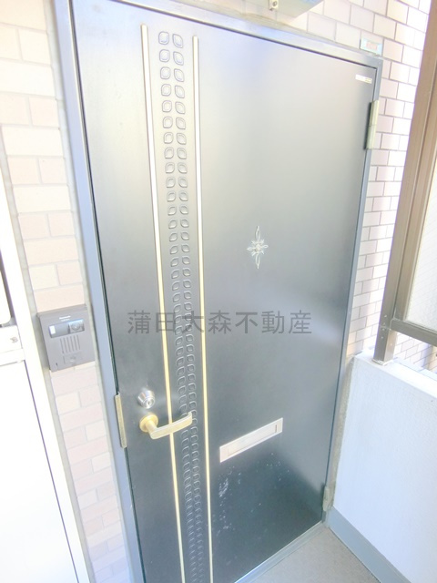 クレッセント田園調布の玄関