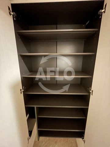 リヴィエール北梅田の玄関|リヴィエール北梅田　シューズボックス