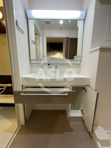 リヴィエール北梅田|リヴィエール北梅田　独立洗面台