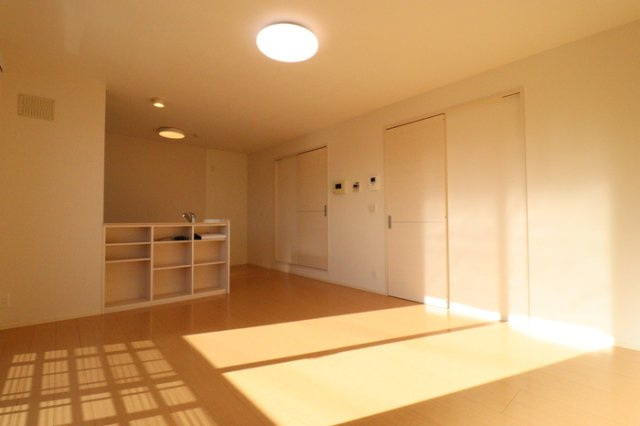 シャルマンのその他