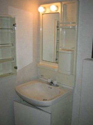 【独立洗面台】 | 本天沼３丁目戸建 | 嬉しい独立洗面台付き。