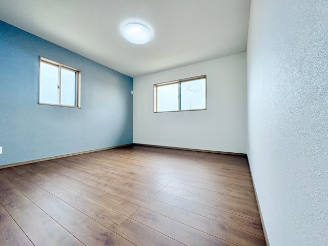 【寝室】