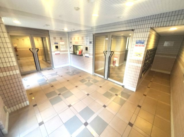 藤和シティホームズ灘のロビー