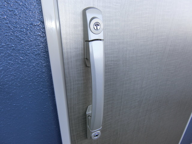 アライブ町楠葉の玄関