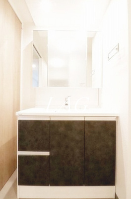 【洗面所】 | リヴィコート下落合 | 独立洗面台です。