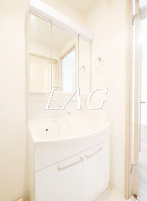 【洗面所】 | コスモリード高円寺イースト | 洗面台です。