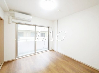 【居間・リビング】 | コスモリード高円寺イースト | 洋室のお部屋です。