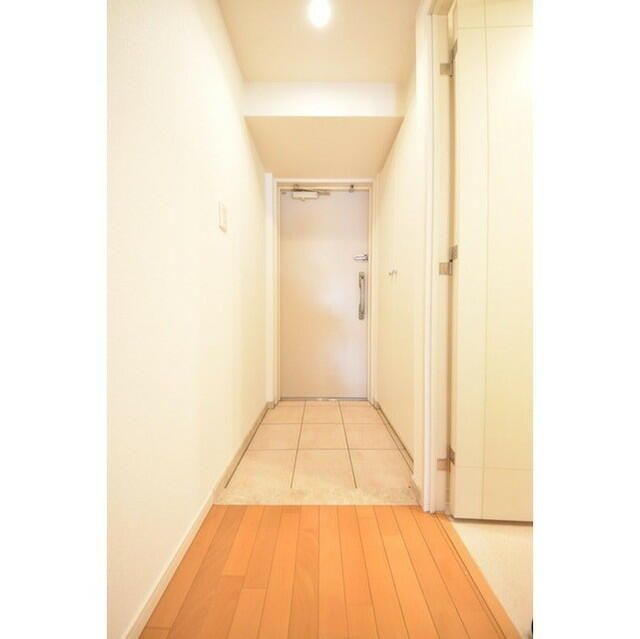 プライマル小石川の玄関