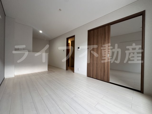 ソフテイルSIXの居間・リビング