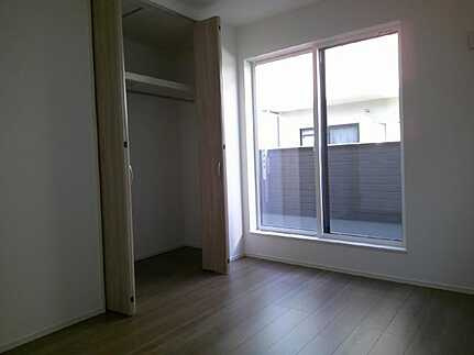 佐伯区五日市中央6丁目の洋室