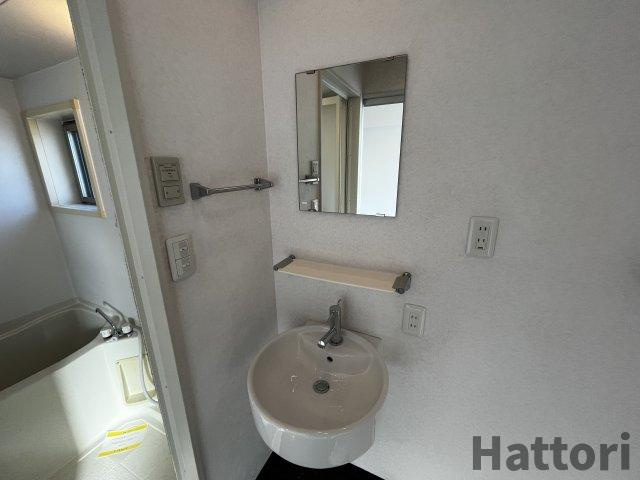 ル・ソレイユ千里山の洗面所