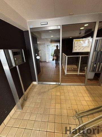 ル・ソレイユ千里山のエントランス