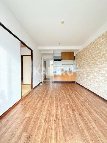 サンリッツ巽の居間・リビング