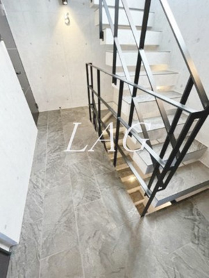 【その他共用部分】 | isD代田橋 | 共用階段です。