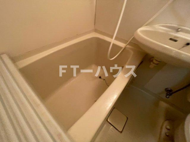 シャルム津田沼の浴室