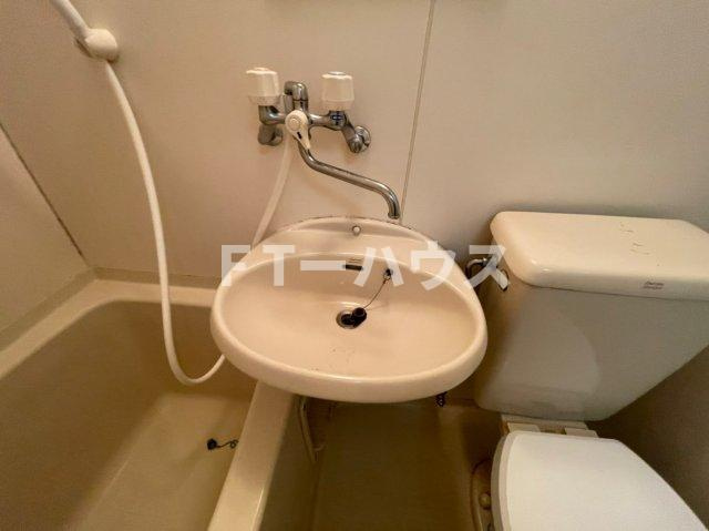 シャルム津田沼の浴室