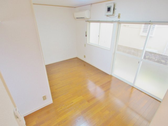 コーポ藤村の居間・リビング