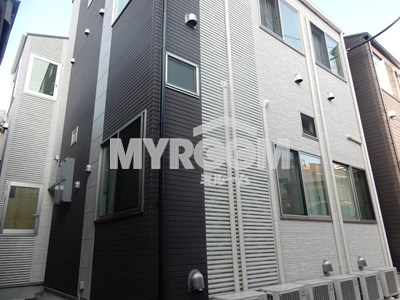 ＭＯＡ池袋(モアイケブクロ) 