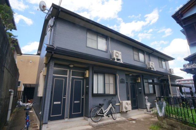 メゾンド・アイリスのエントランス