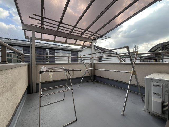 熊取町大久保北3丁目　中古戸建のバルコニー