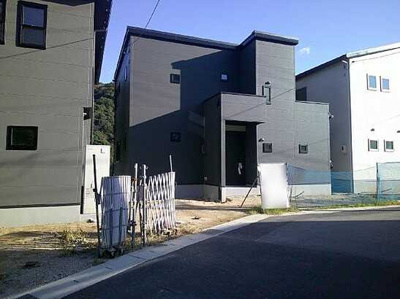 【外観】 | 広島市安芸区中野６丁目 セルリアンステージ中野六丁目No.4