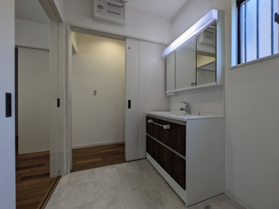 【独立洗面台】 | 広島市安佐南区長束５丁目