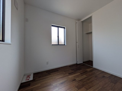 【洋室】 | 広島市安佐南区長束５丁目