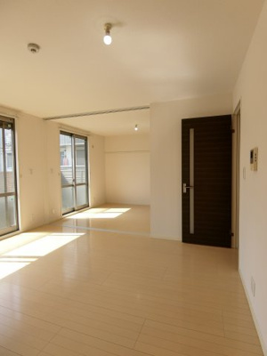 【洋室】 | グロリオーサ