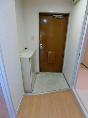 【玄関】 | グランドール岸和田