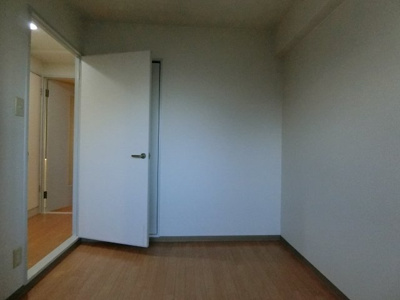 【寝室】 | グランドール岸和田