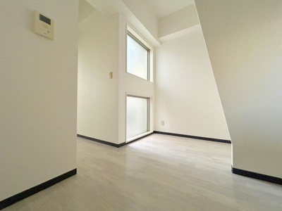 【居間・リビング】 | Lion鶴見