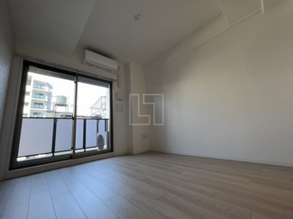 【居間・リビング】 | Quintet NAMBA | Quintet NAMBA　洋室