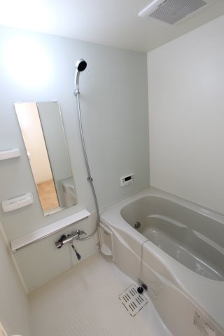 グラシアスの浴室