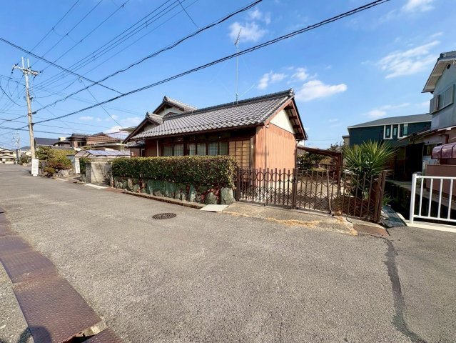 栗東市小平井2丁目　建築条件無し売土地の外観