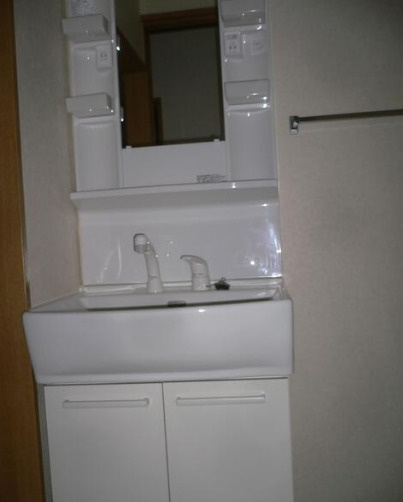 魚崎中町2丁目戸建のシャワールーム