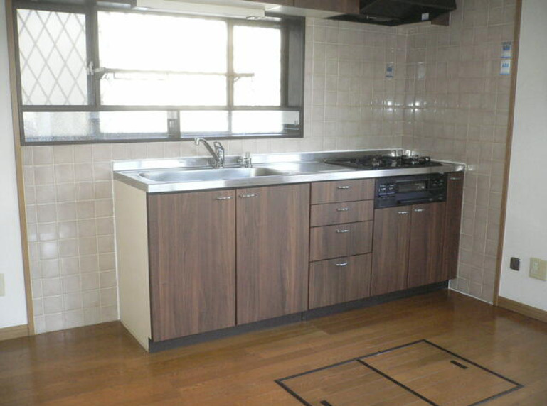魚崎中町2丁目戸建のキッチン