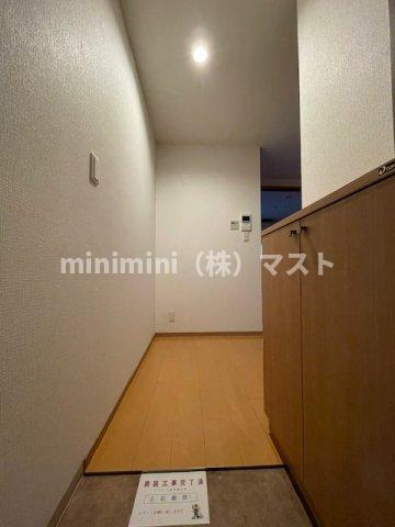 Fメゾン北加賀屋II番館の玄関