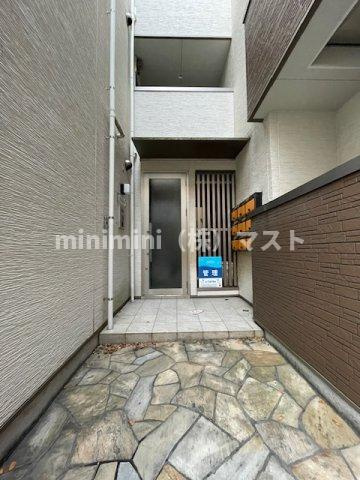 Fメゾン北加賀屋II番館のエントランス