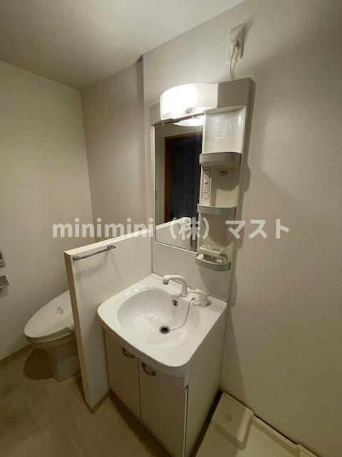 Fメゾン北加賀屋II番館の洗面所