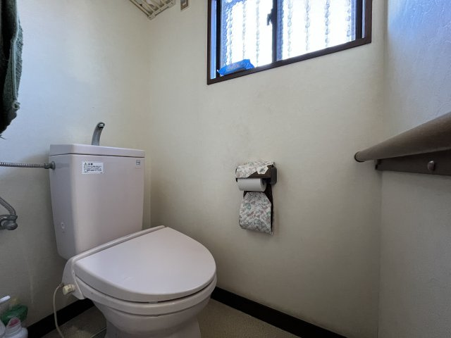 【トイレ】 | 深谷市西島　中古住宅
