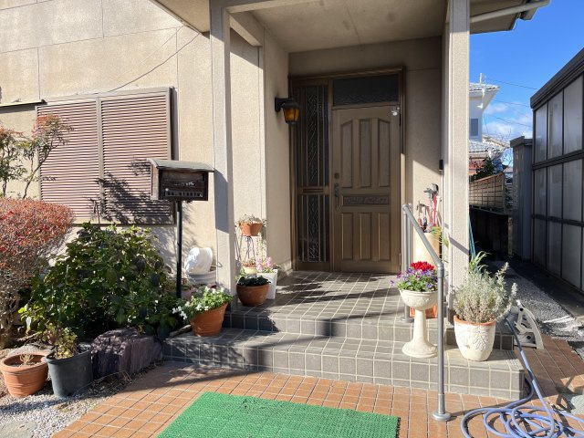 【玄関】 | 深谷市西島　中古住宅