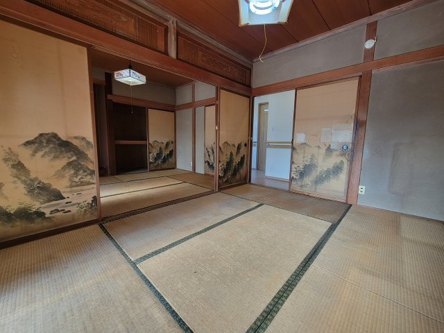 穂高売中古住宅の和室