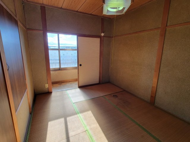 穂高売中古住宅の和室