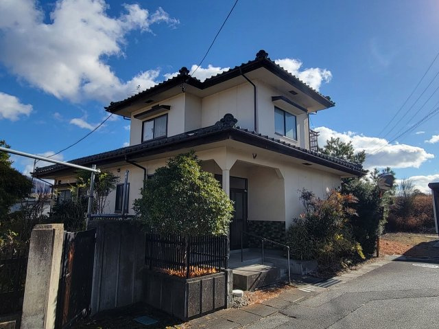 穂高売中古住宅の外観