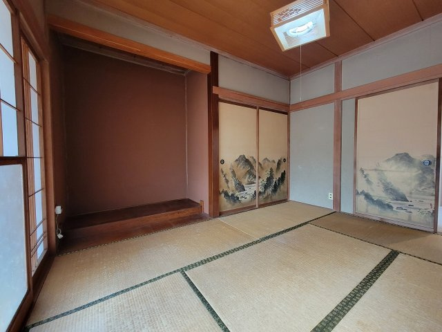 穂高売中古住宅の和室