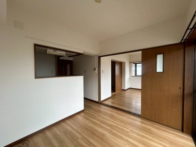 【居間・リビング】 | サイレントパレス矢曽根 | 別部屋参照