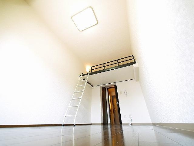 シティパレス郡山Ｐ１Ｂの居間・リビング|おしゃれな居間です