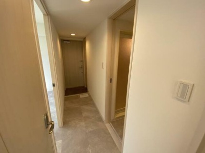 【玄関】 | ヤサビアン