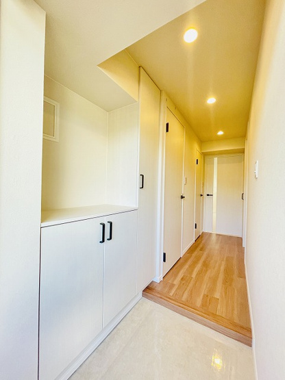 【玄関】 | 三愛シティライフ野間レイクビュー